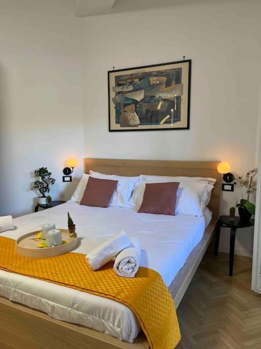 3 Fermate Dal Colosseo - Casa Vacanze Elena - 50 M Da Metro Garbatella ローマ エクステリア 写真
